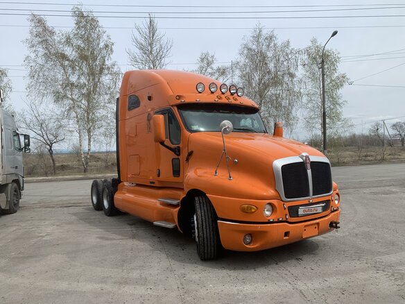 2009 Kenworth T2000, оранжевый, 2390000 рублей - вид 7