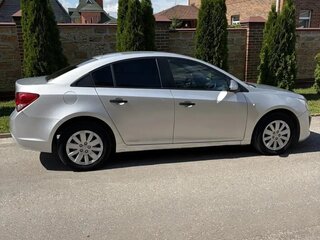 2013 Chevrolet Cruze I Рестайлинг, серебристый, 720000 рублей, вид 4