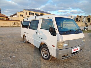 2001 Mazda Bongo Friendee I Рестайлинг, белый, 590000 рублей, вид 5