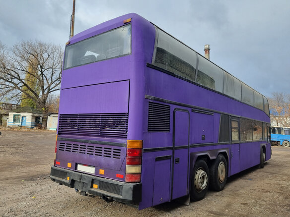 1992 Neoplan Skyliner, фиолетовый, 1800000 рублей - вид 5