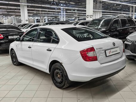 2016 Skoda Rapid I, белый, 1039000 рублей, вид 4