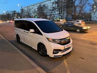 2015 Honda Stepwgn Spada V, белый, 2100000 рублей, вид 1