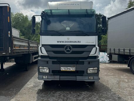 2012 Mercedes-Benz Axor, белый, 1700000 рублей, вид 1