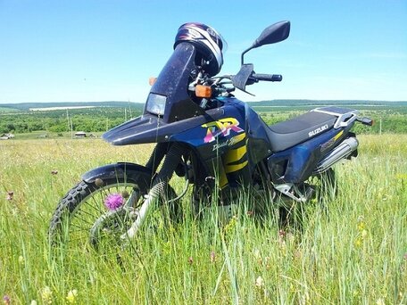 1997 Suzuki DR 800 Big, зелёный, 270000 рублей, вид 4