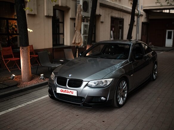 2010 BMW 3 серии 335xi V (E90/E91/E92/E93) Рестайлинг, серый, 2100000 рублей