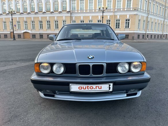 1988 BMW 5 серии 535i III (E34), серый, 7400000 рублей - вид 5