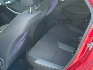 2011 Ford Focus III, красный, 790000 рублей, вид 5