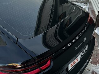 2018 Porsche Panamera 4S II, чёрный, 8899000 рублей, вид 3