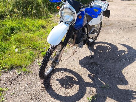 2003 Suzuki Djebel 250, белый, 290000 рублей, вид 2