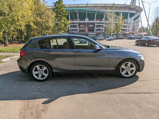 2011 BMW 1 серии 120d II (F20/F21), серый, 1600000 рублей, вид 4