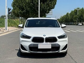 2019 BMW X2 sDrive20i I (F39), белый, 1927000 рублей, вид 2