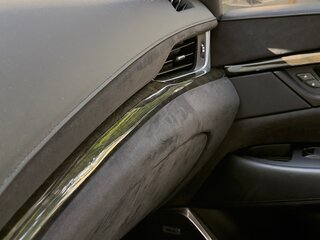 2019 Cadillac Escalade IV, белый, 7000000 рублей, вид 3