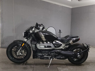 2020 Triumph Rocket 3, чёрный, 1850000 рублей, вид 2