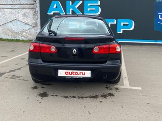 2007 Renault Laguna II Рестайлинг, чёрный, 330000 рублей, вид 3