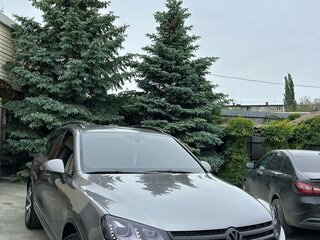2010 Volkswagen Touareg II, серый, 2200000 рублей, вид 4