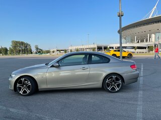2009 BMW 3 серии 320i V (E90/E91/E92/E93), серый, 1200000 рублей, вид 2