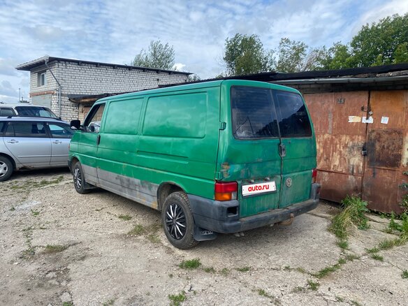 1992 Volkswagen Transporter T4, зелёный, 320000 рублей - вид 2