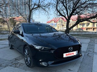 2019 Mazda 3 IV (BP), чёрный, 1790000 рублей, вид 4