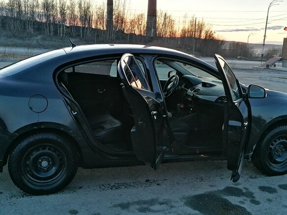 2012 Renault Fluence I, чёрный, 555555 рублей - вид 10