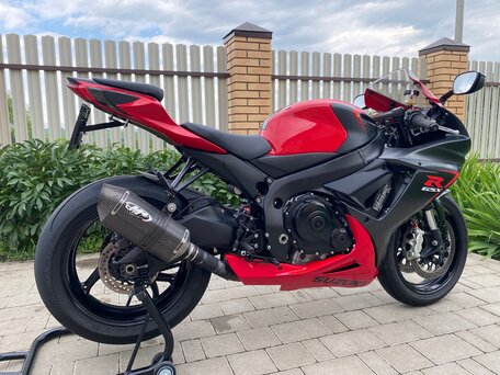 2016 Suzuki GSX-R 600, красный, 1090000 рублей, вид 1