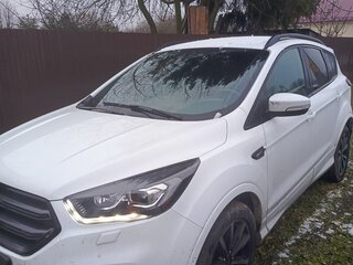 2019 Ford Kuga II Рестайлинг, белый, 1450000 рублей, вид 1