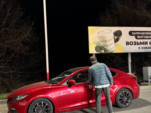 2013 Mazda 3 III (BM), красный, 1100000 рублей - вид 6