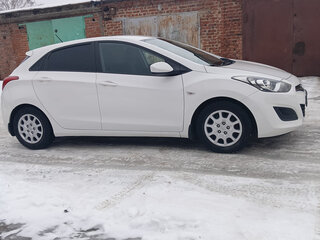 2014 Hyundai i30 II, белый, 1030000 рублей, вид 2