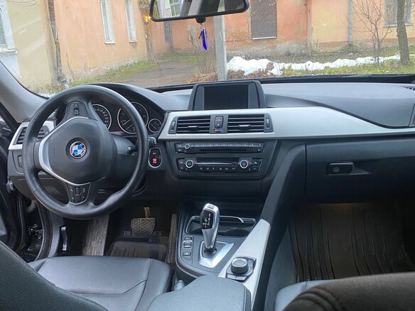 2015 BMW 3 серии Gran Turismo 320d xDrive VI (F3x), чёрный, 2420000 рублей - вид 6