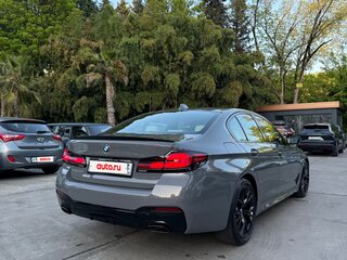 2023 BMW 5 серии 530i VII (G30/G31/G38) Рестайлинг, серый, 5199000 рублей, вид 4