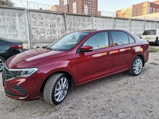 2022 Volkswagen Polo VI, красный, 2800000 рублей, вид 5