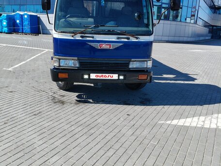 1993 Hino Series 500 (Ranger), белый, 4200000 рублей, вид 1