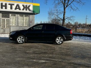 2010 Skoda Octavia II (A5) Рестайлинг, чёрный, 850000 рублей, вид 5