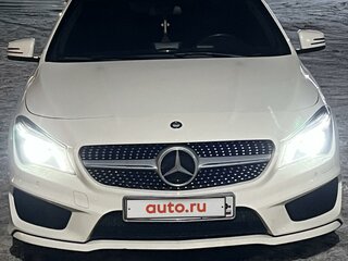 2013 Mercedes-Benz CLA 200 I (C117, X117), белый, 1350000 рублей, вид 2