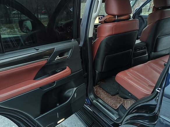 2016 Lexus LX 450d III Рестайлинг 2, синий, 6650000 рублей - вид 17