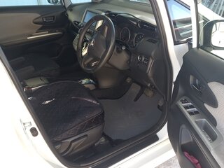 2011 Toyota Wish II, чёрный, 1500000 рублей, вид 4