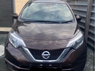 2018 Nissan Note II Рестайлинг, коричневый, 1000000 рублей, вид 1
