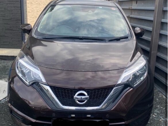 2018 Nissan Note II Рестайлинг, коричневый, 1000000 рублей