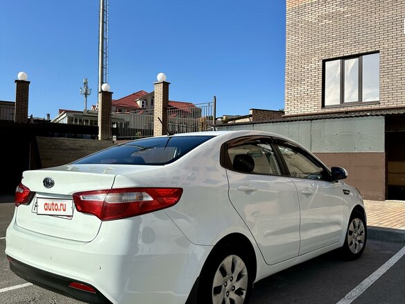 2012 Kia Rio 4-speed III, белый - вид 7