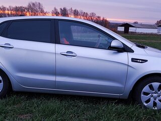 2014 Kia Rio III, серебристый, 791000 рублей, вид 3