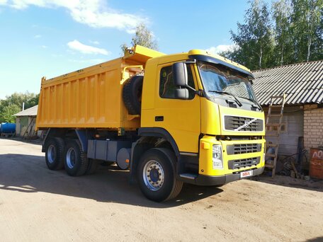 2006 Volvo FM, жёлтый, 4300000 рублей, вид 4