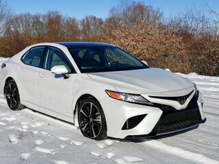 2019 Toyota Camry US Market VIII (XV70), белый, 2801859 рублей, вид 4