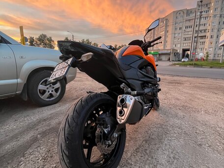 2013 Kawasaki Z 800, оранжевый, 600000 рублей, вид 3