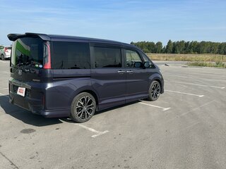 2015 Honda Stepwgn Spada V, фиолетовый, 2400000 рублей, вид 2