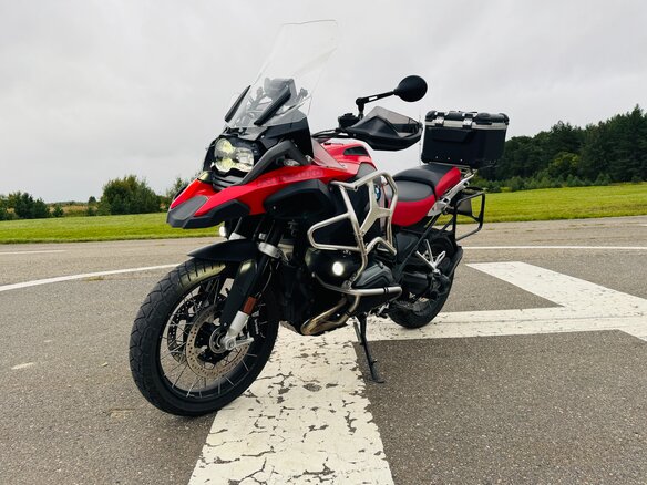 2017 BMW R 1200 GS Adventure, красный, 1300000 рублей