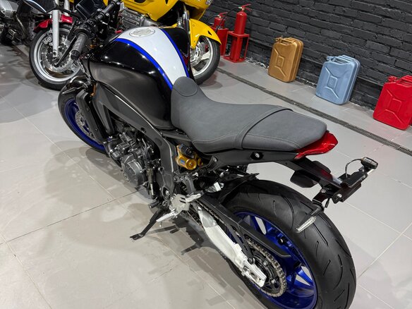 2021 Yamaha MT-09 (FZ-09), чёрный, 935000 рублей - вид 9