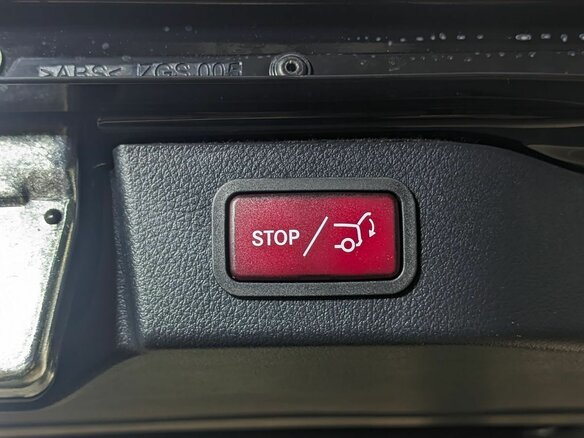 2026 Mercedes-Benz V-Класс Extra Long 300 d экстра длинный III (W447) Рестайлинг 2, чёрный, 14800000 рублей - вид 21
