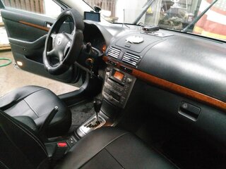 2008 Toyota Avensis II Рестайлинг, серебристый, 1050000 рублей, вид 4