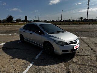 2008 Honda Civic VIII, серебристый, 650000 рублей, вид 3