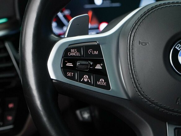 2020 BMW 5 серии 530i xDrive VII (G30/G31/G38) Рестайлинг, белый - вид 12