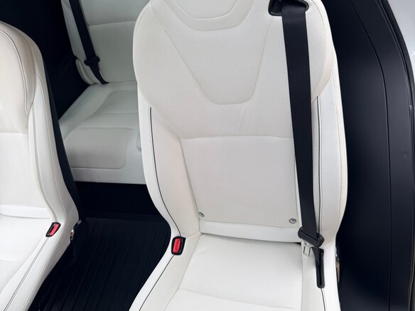 2022 Tesla Model X Plaid I Рестайлинг, белый, 11000000 рублей - вид 9